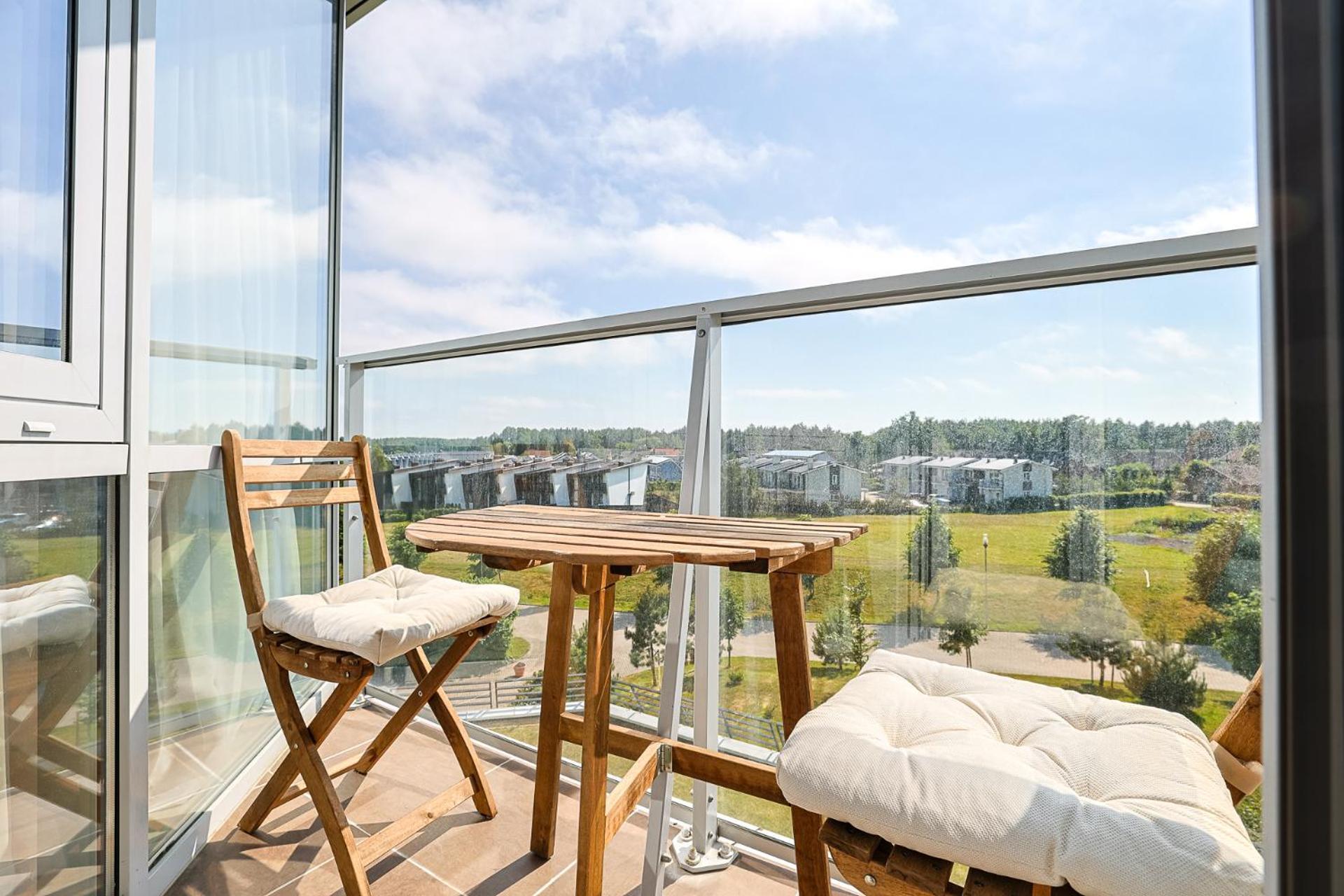 Elija Swan-Toy Apartments Sventoji Exterior photo